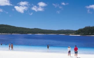 Lake McKenzie, Fraser Island Lake McKenzie, Fraser Island