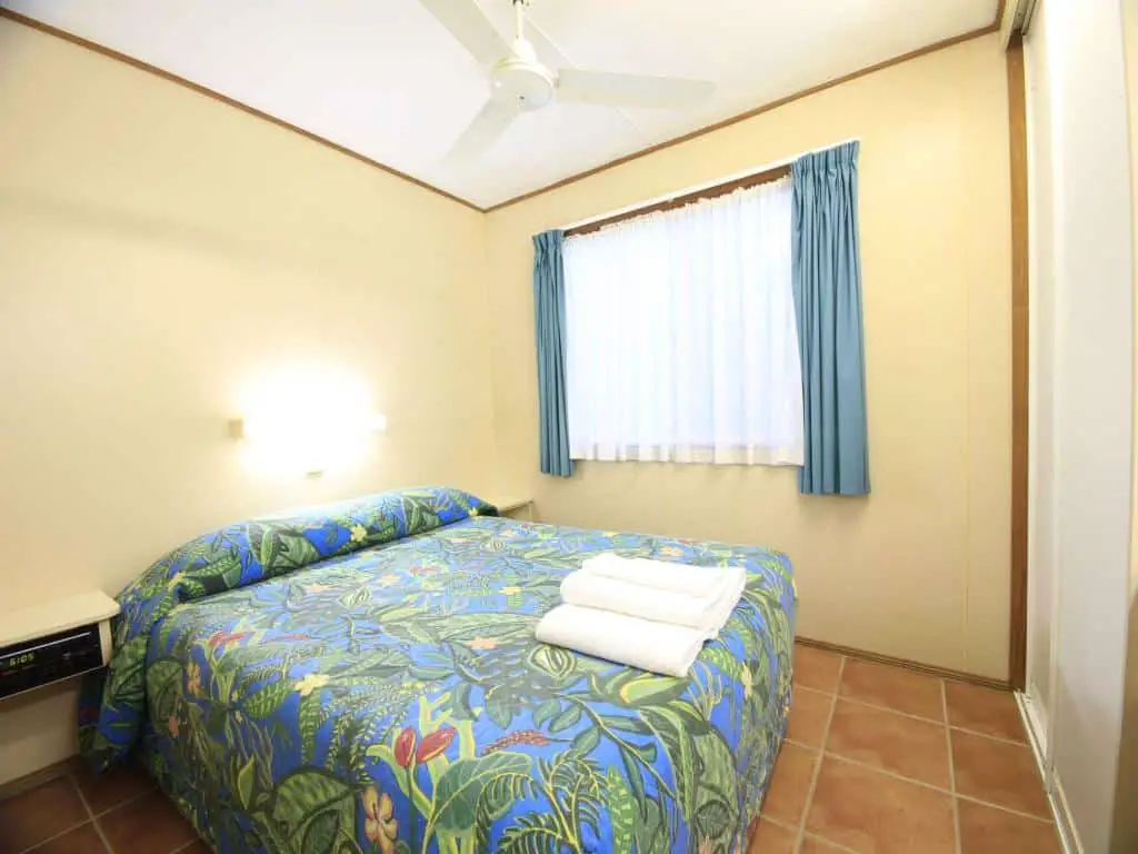 Bedroom - Metro Cabin