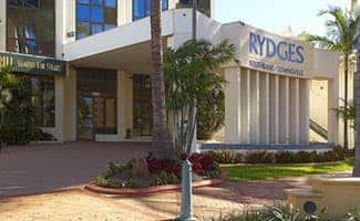 Entrance to Rydges Southbank Townsville