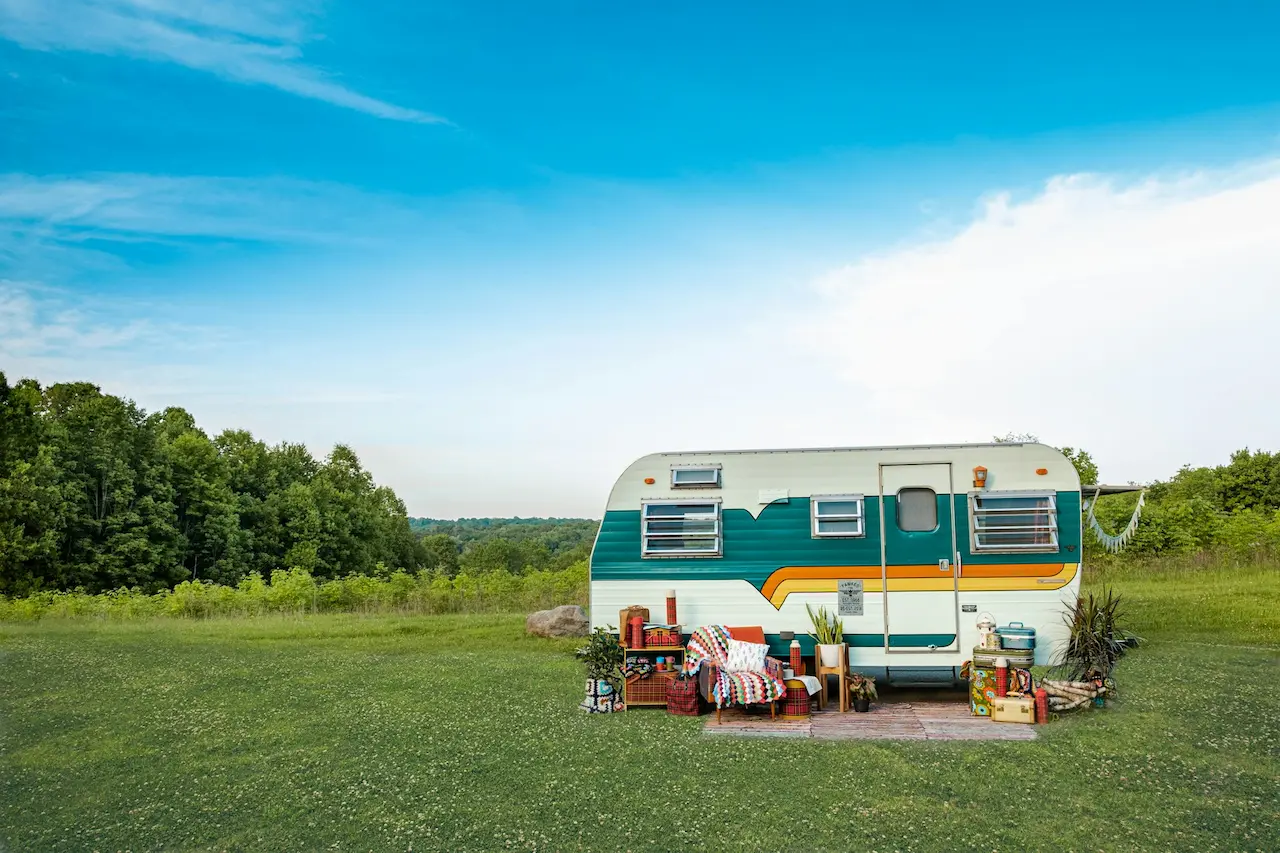 Cute Small Caravan Setup