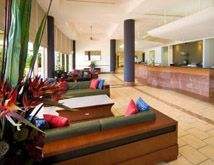 Coolangatta Accommodation outrigger twin towns resort