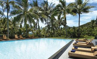 Hamilton Island Reef View Hotel Suites pool