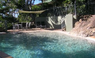 Hamilton Island Standard Villas pool