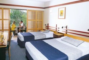 Mercure Kingfisher Bay Resort hotel room