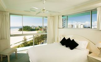 Ocean Plaza Resort bedroom
