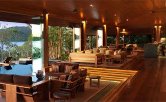 qualia Resort Hamilton Island lounge