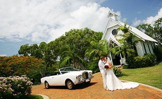 queensland island weddings hamilton chapel