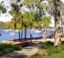 Rockhampton Travel Guide holidays