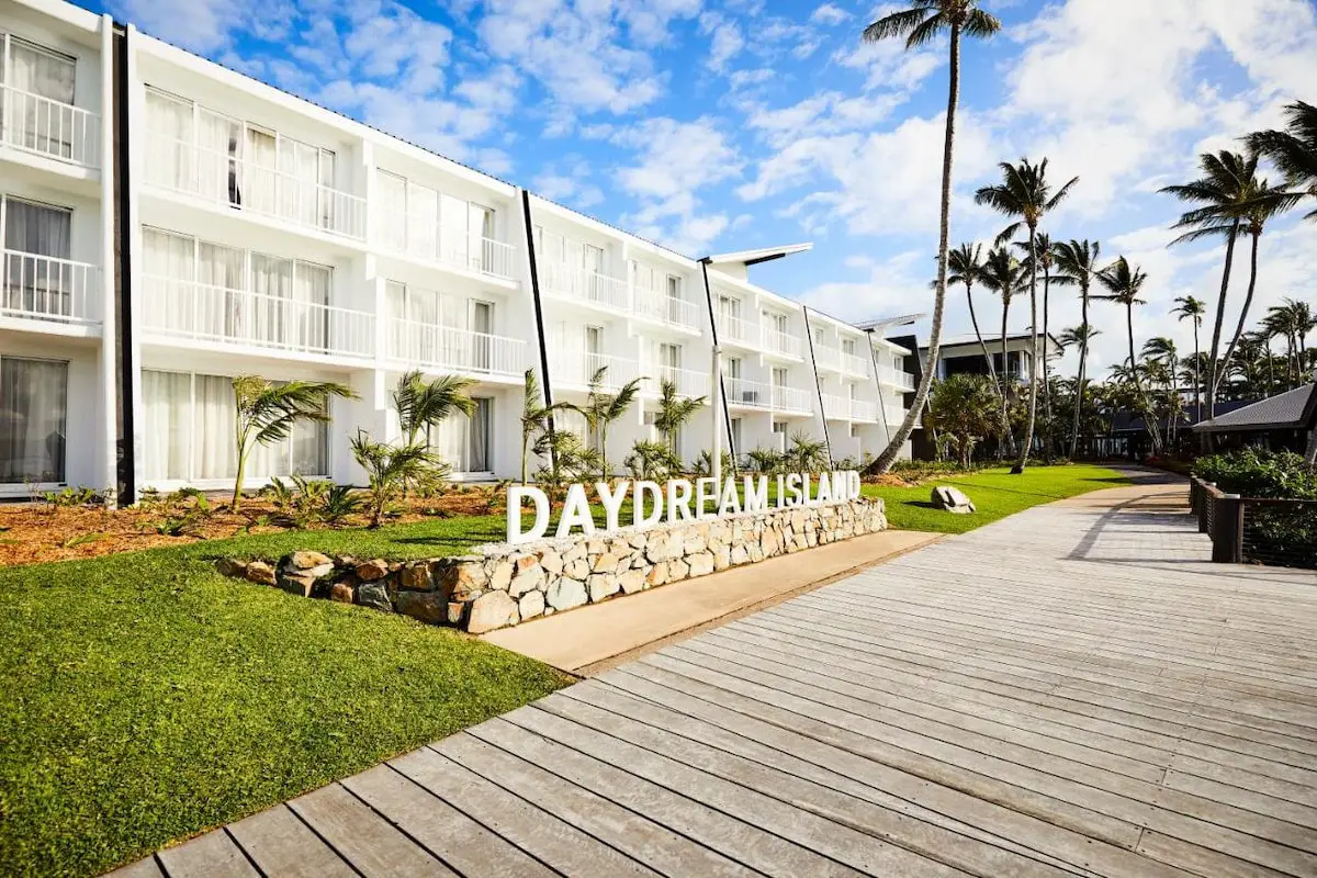  daydream island accommodation resort qld travel