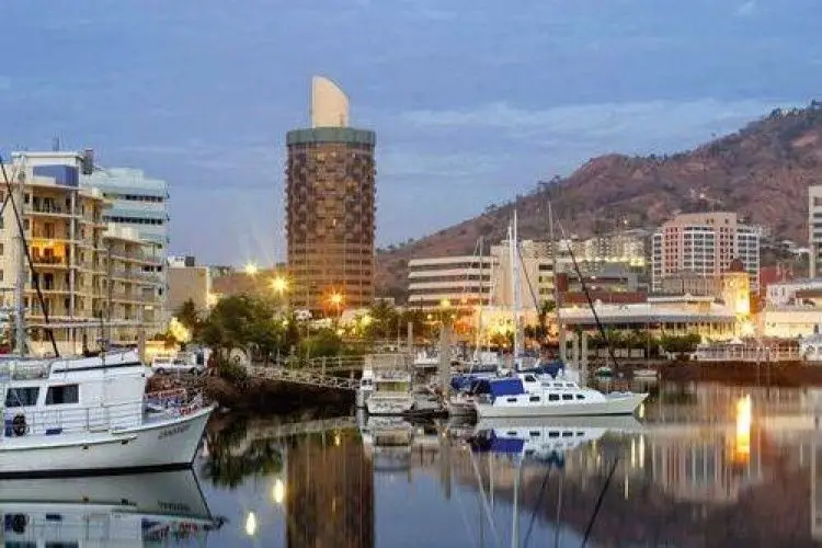 Townsville Holiday Inn