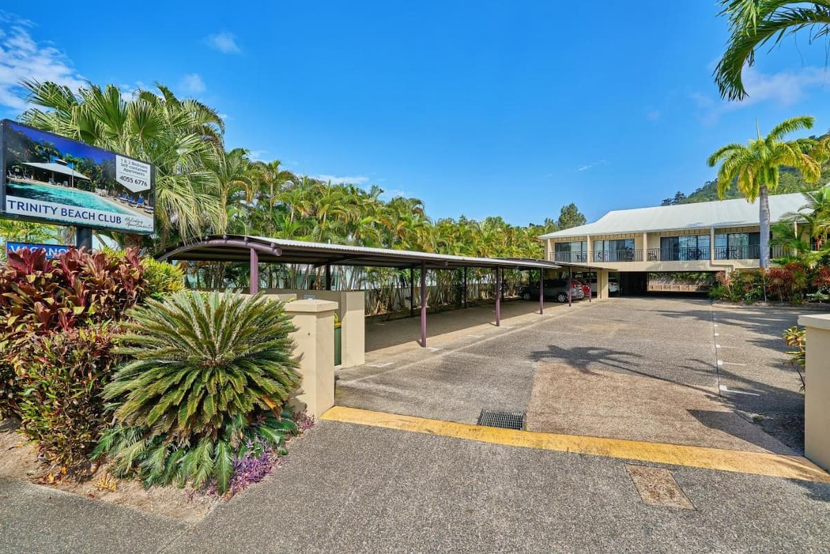 Trinity Beach Club Holiday Apartments QLD Travel