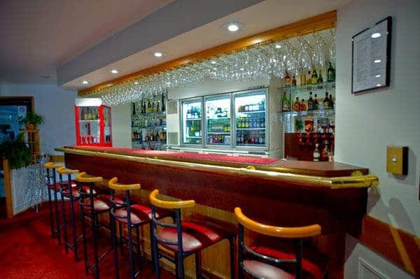 Centrepoint Motor Inn Bar
