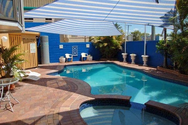 Centrepoint Motor Inn Pool