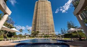 Contessa Holiday Building