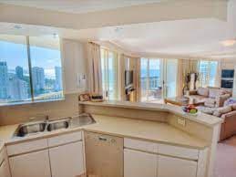 Contessa Holiday Kitchen