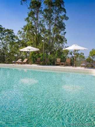Mercure Clear Mountains Pool