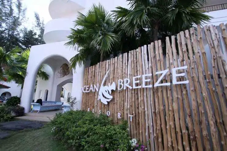 Ocean Breeze Resort Entrance