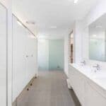 Surf Inn Comfort Room