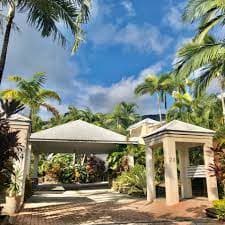 The Villas Palm Cove Entrance