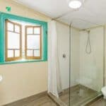 Tropic Days Boutique Hostel Comfort Room