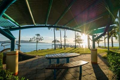 sea lounge