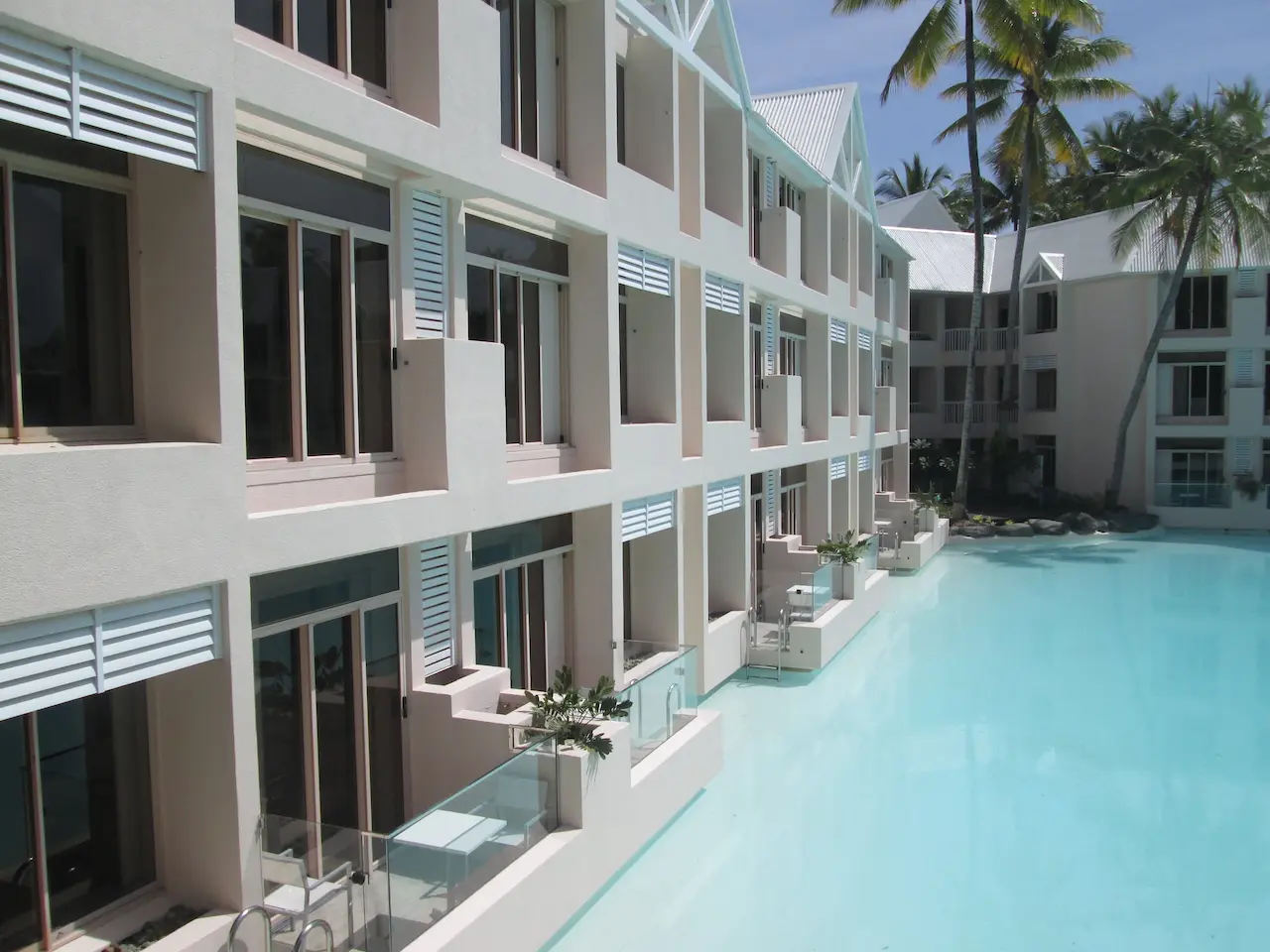Port Douglas Apartments, Resorts & QLD Travel