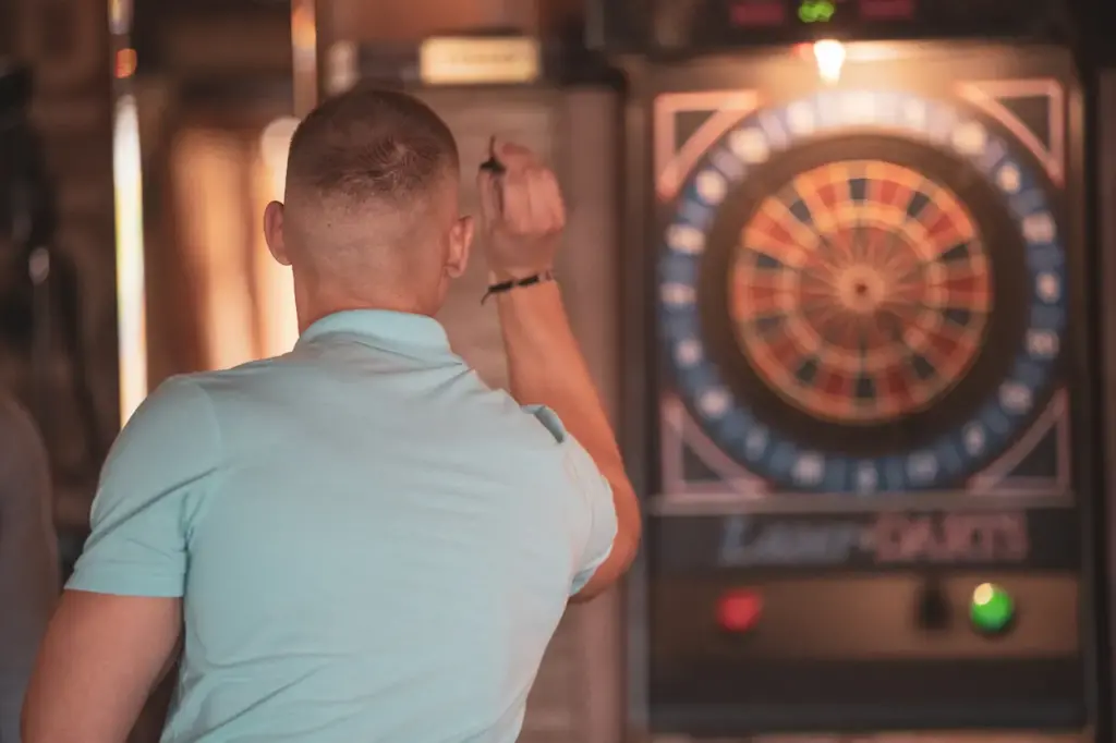 Game Of Darts At Oche 