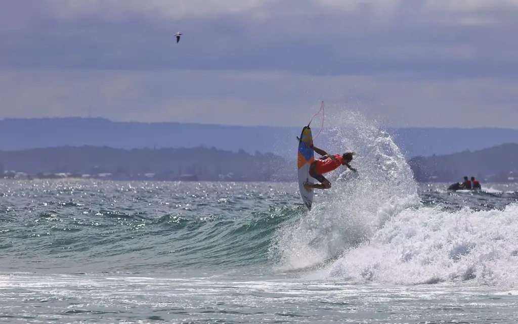 Surfing at Kirra Beach 